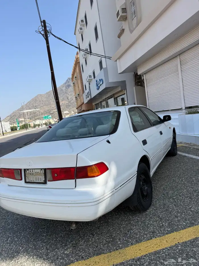 كامري 2002 استاندر ابيض 7