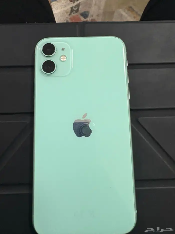ايفون 11-ذاكرة 128 4