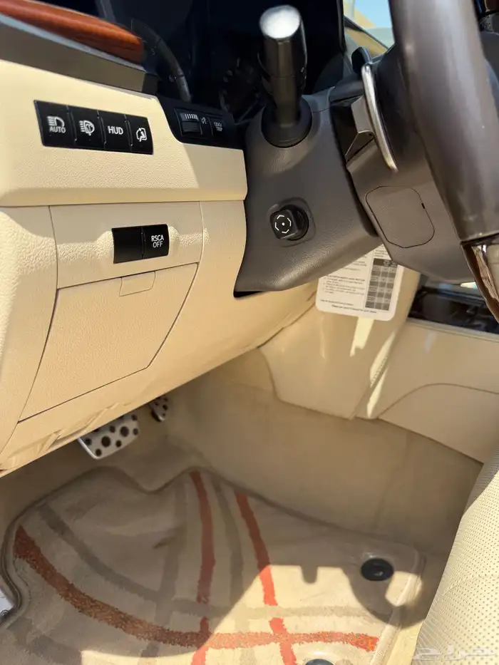 لكزس LX570S جيب 8