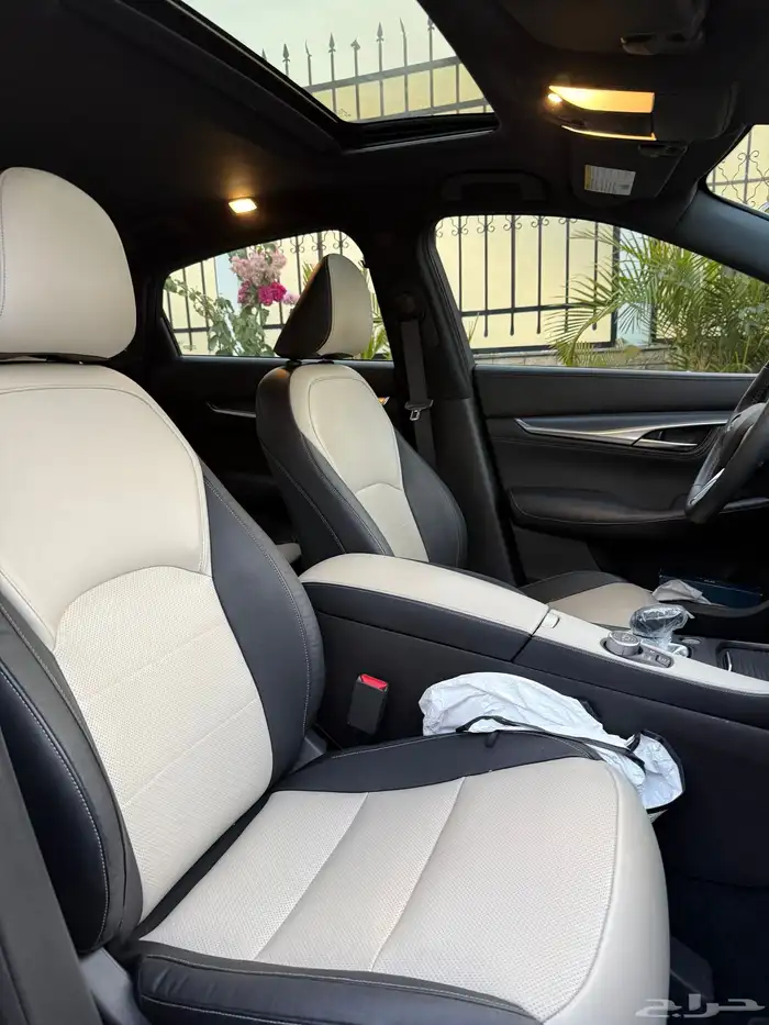 انفينتي  QX55 موديل2022 8