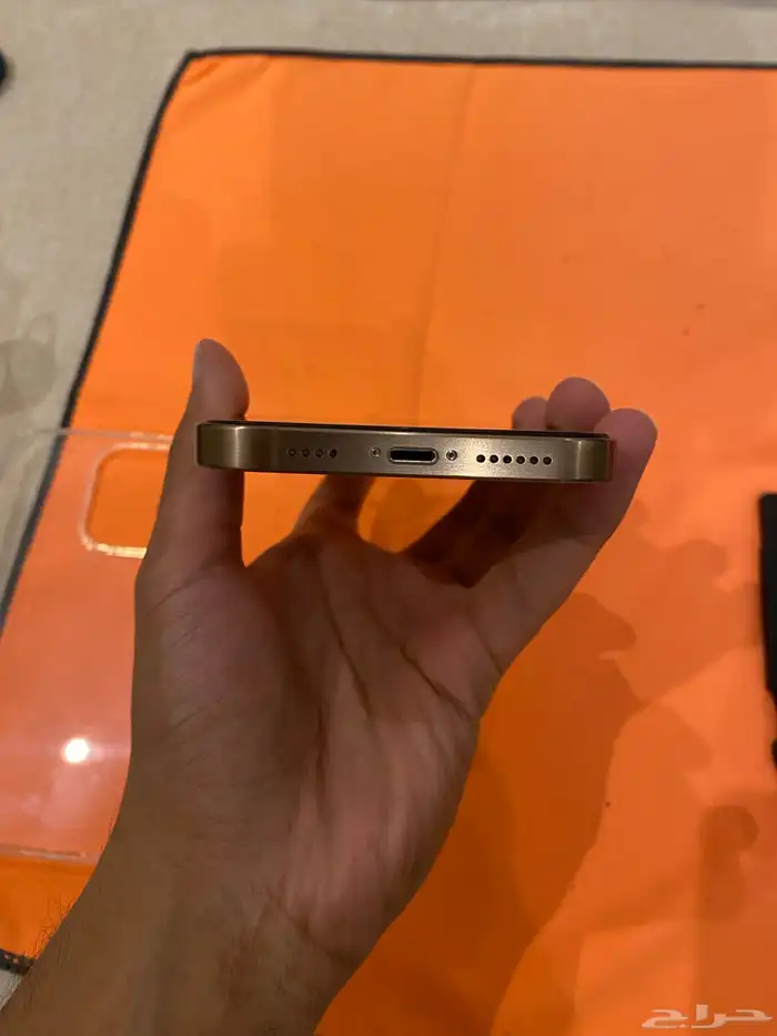 ايفون 11 مرهم 16 برو صحراوي 256 قيقا 3