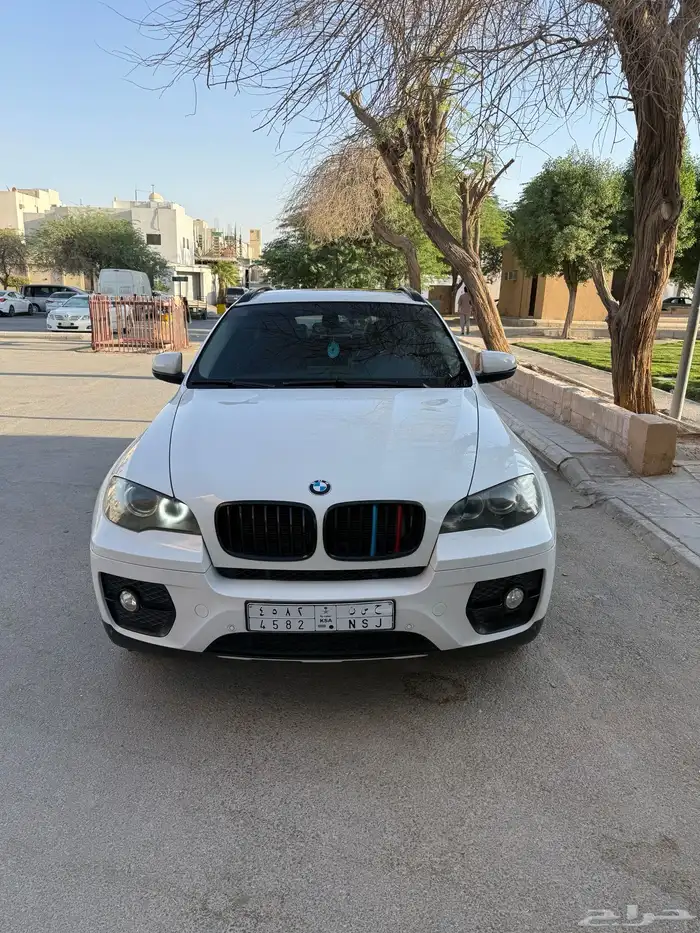 للبيع BMW x6 2010 نظيف 0