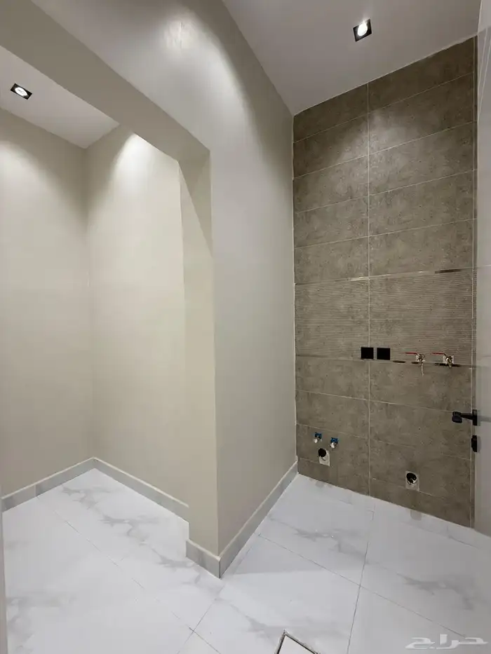 للبيع شقق علويه بمصعد جاهز وسطح خاص ف ابها البديع ب 480الف 10