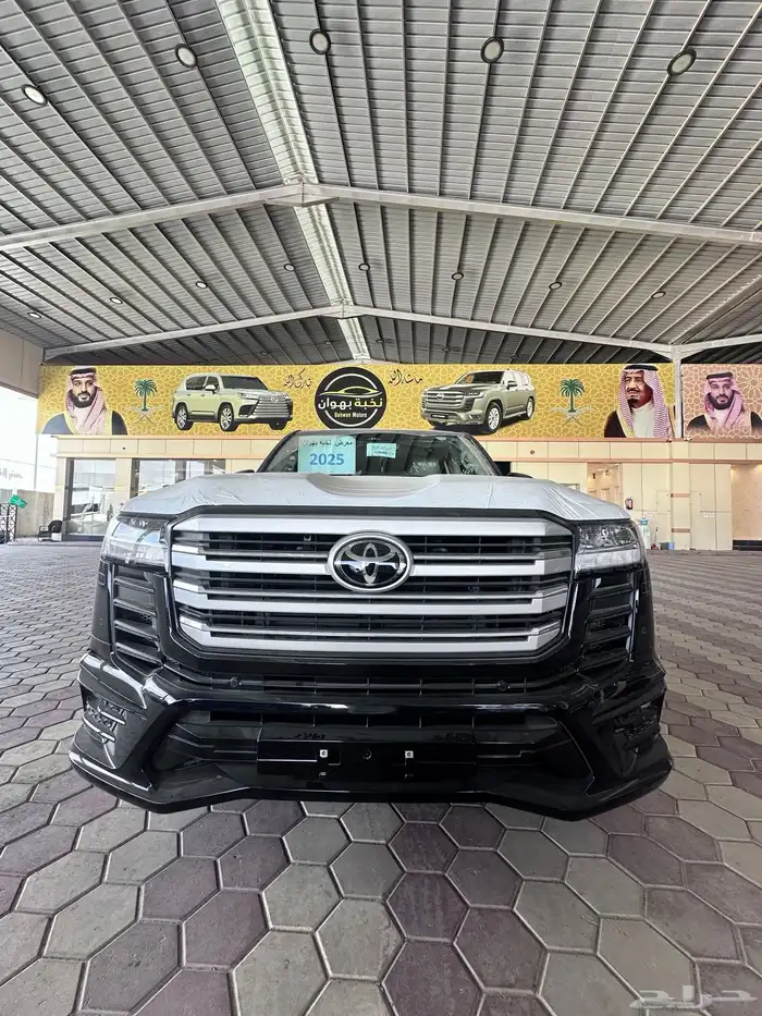 تويوتا لاند كروزرGXRLS اسود سعودي 2025رقم5 0