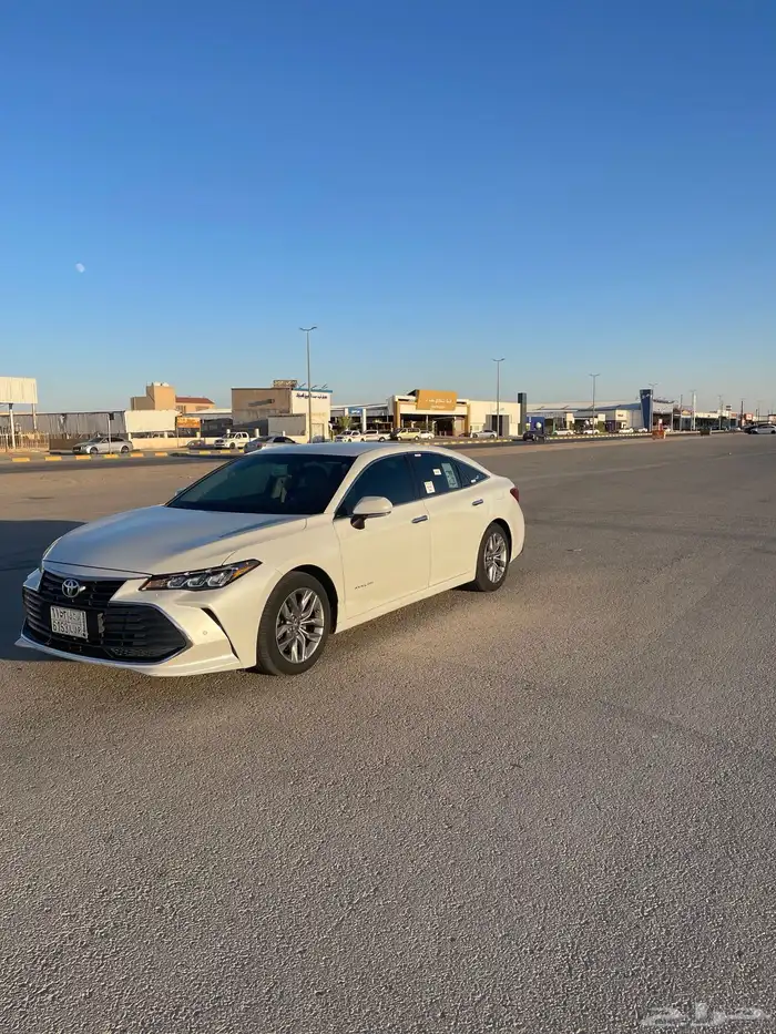 افالون 2022XLE 0