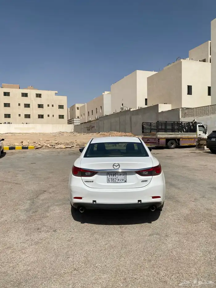 للبيع مازدا 6 بدي محركات بلد 3