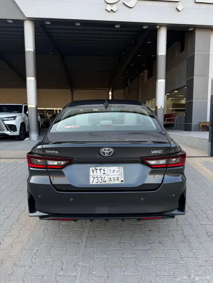 تويوتا يارس 2023 3