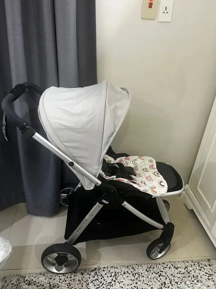 عربة ماماز اند باباز 0