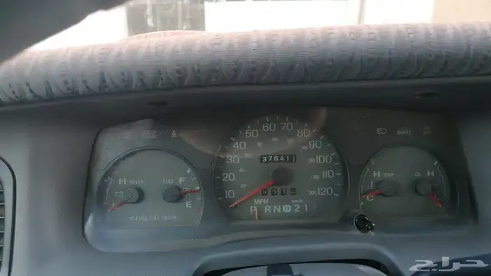 سيارة فورد 2000 0