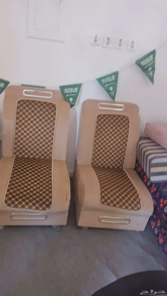 كنبتين من الزمن الجميل 0