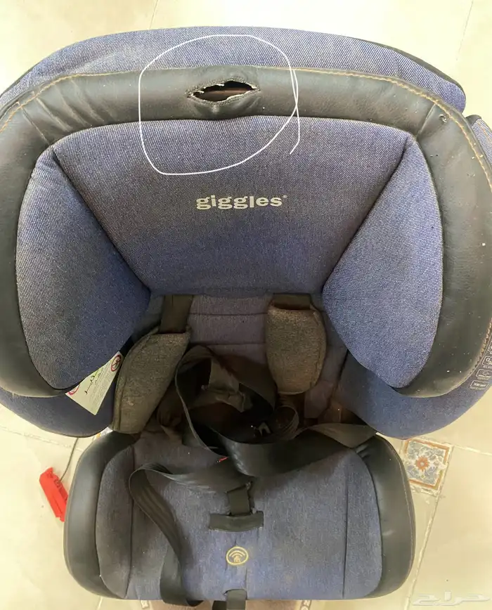 مجموعة اغراض اطفال مستعمله 12