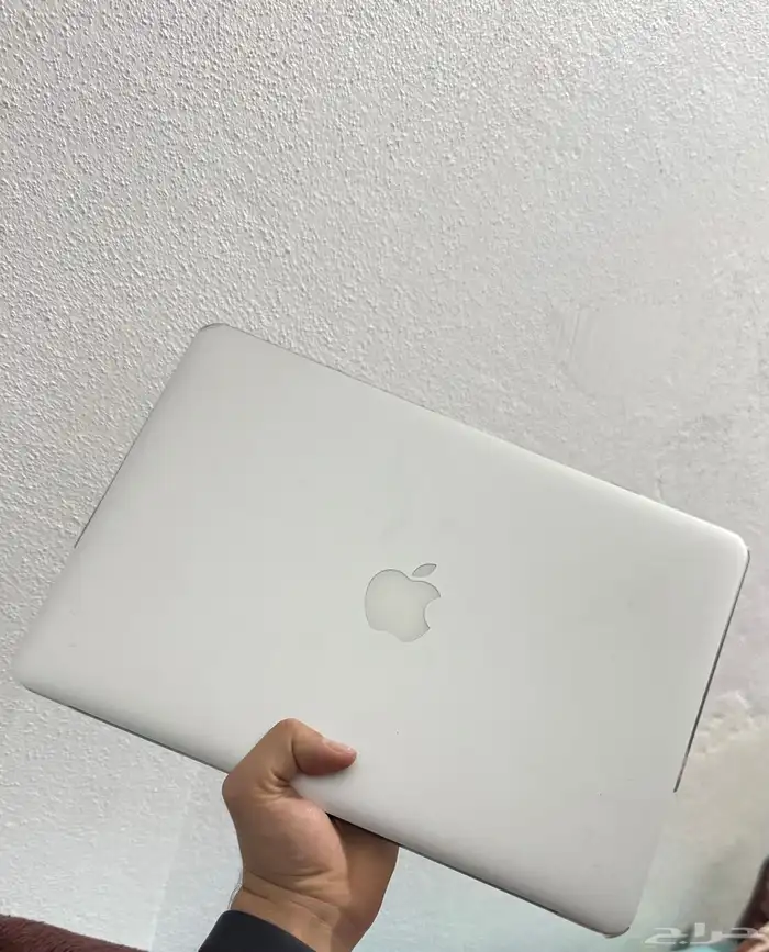 Mac Book air (2017) 1