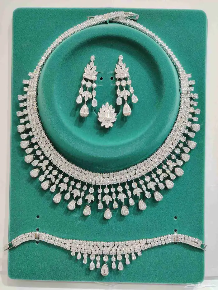 أطقم زركون فخم 1