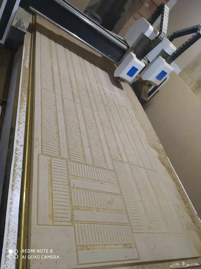 مشغل مكائن CNC نحت ليزر و مكائن راوتر نحت خشب 4