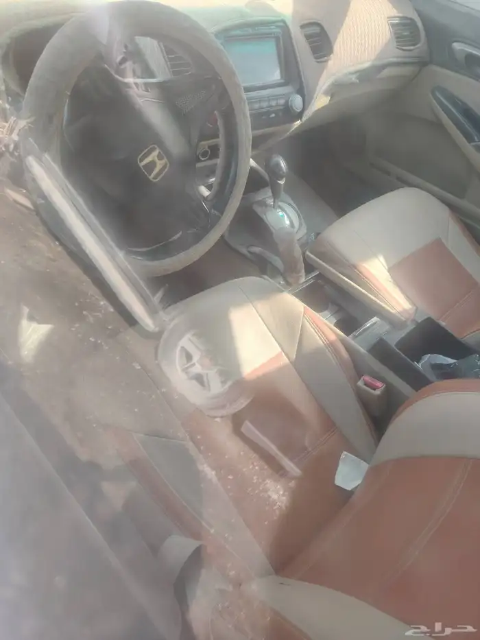 متوفر جميع قطع غيار سيارة هوندا سيفك موديل 2011 2