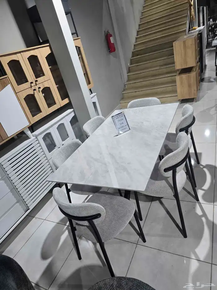 طاولات طعام مودرن ب اشكال جديده 7