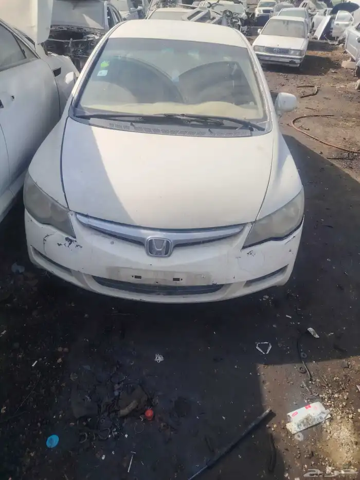 متوفر جميع قطع غيار سيارة هوندا سيفك موديل 2011 1