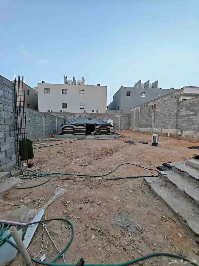 أرض سكنية حي الرمال مخطط مسك برخصة بناء 395م 1