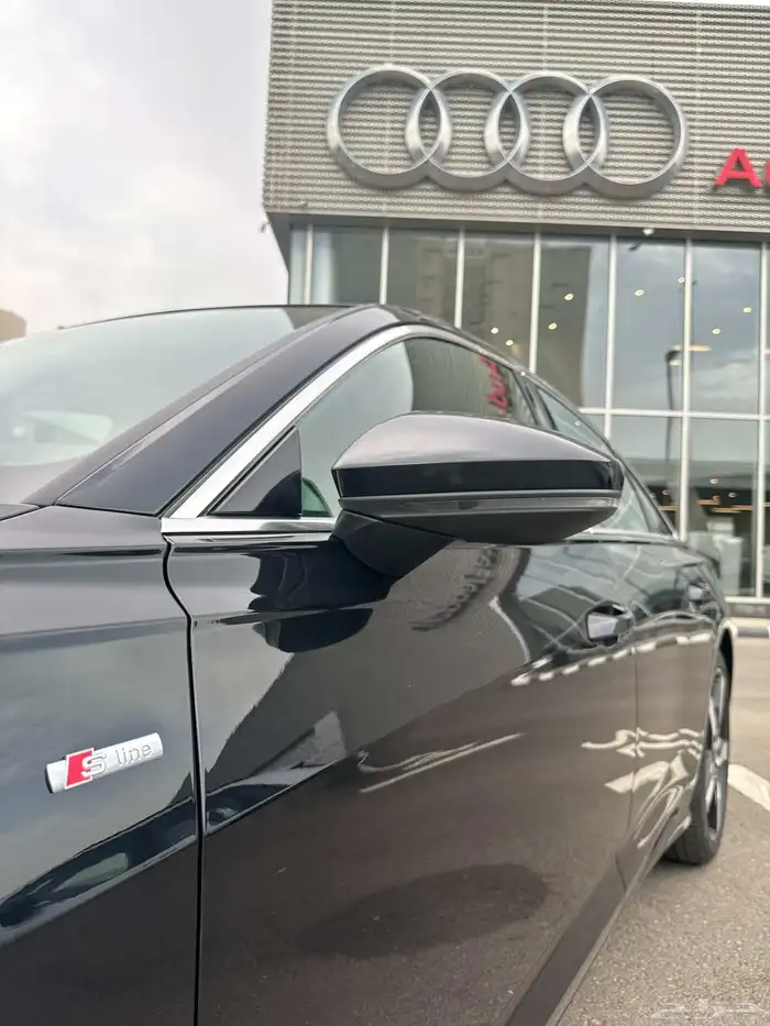 Audi A6 premium 2021 على الضمان سماكو 3