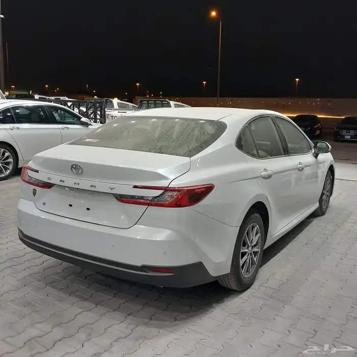تويوتا كامري 2025 Eمطور وارد عبداللطيف جميل 4