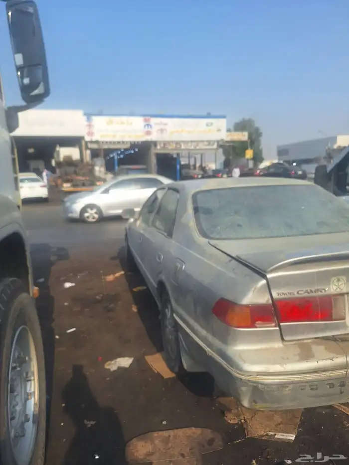 كامري 2002فل كامل للبيع الاستماره منتهي 6سنه 1