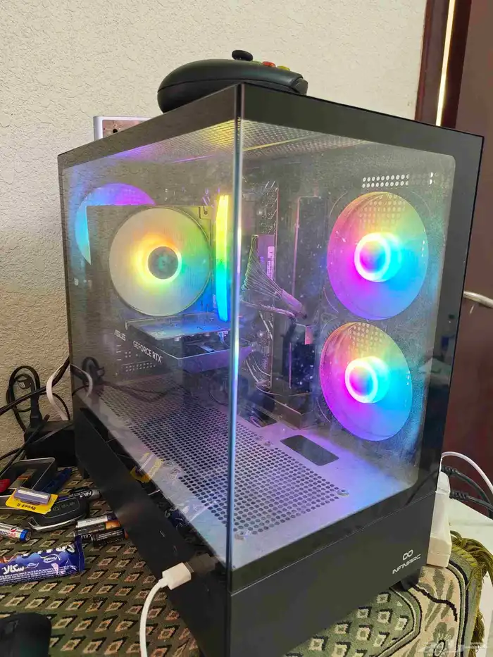 بي سي قيمنق pc gaming انفني ارك infiniarc 0