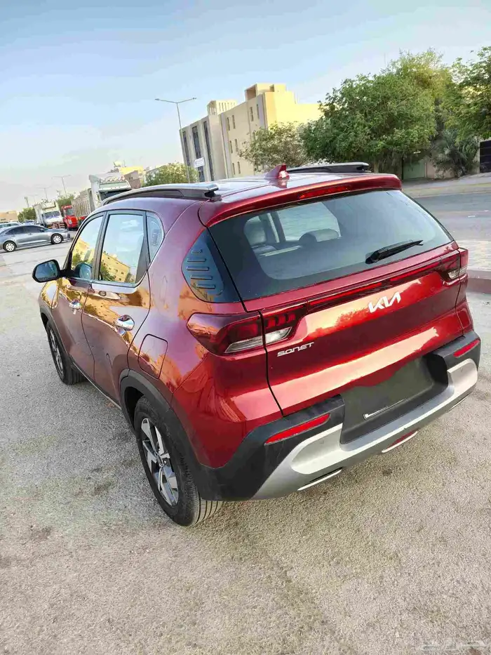 Kia sonet 2024 3