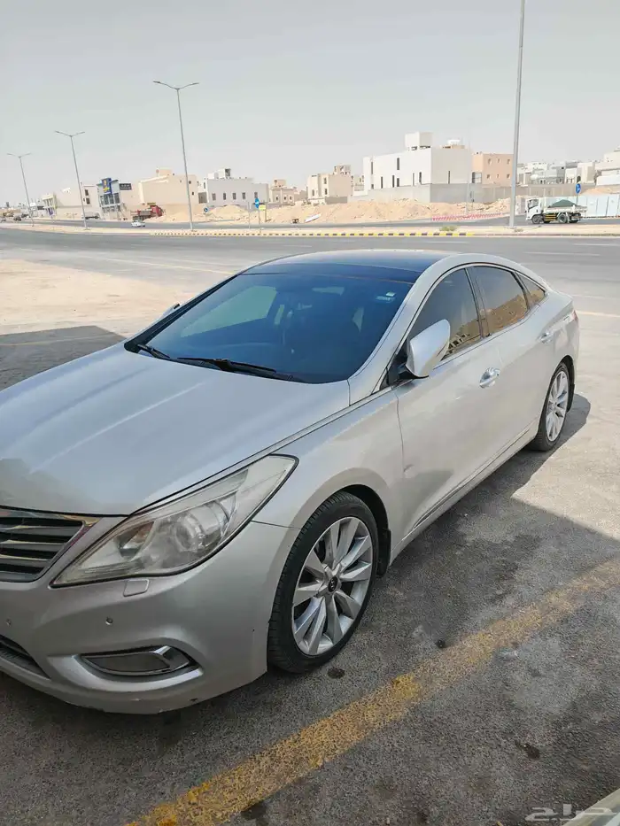 هيونداي ازيرا 2015 29