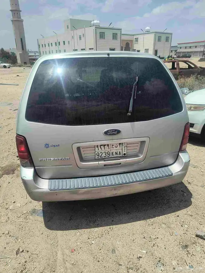 فورد فري ستار موديل 2005 القير والمكينة على الشرط جديدة 0