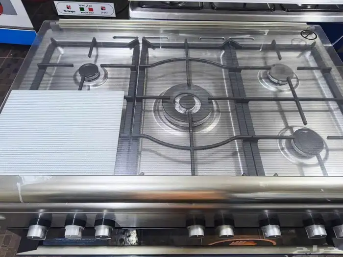 5 burner gas stove original italian good conditions 3