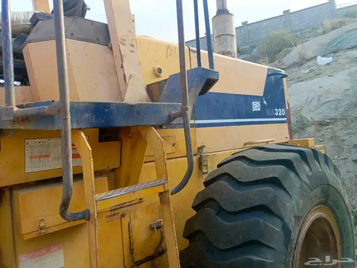 شيول كوماتسو 320 داش ون نظيف 1