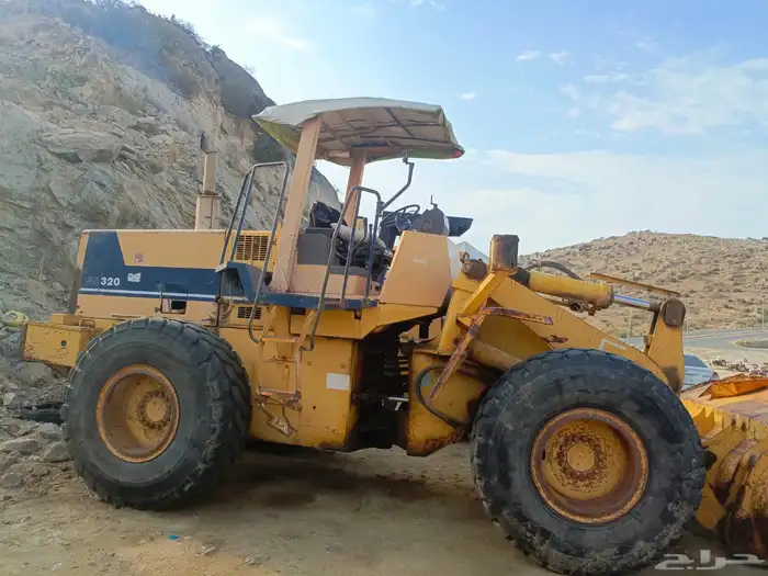 شيول كوماتسو 320 داش ون نظيف 7