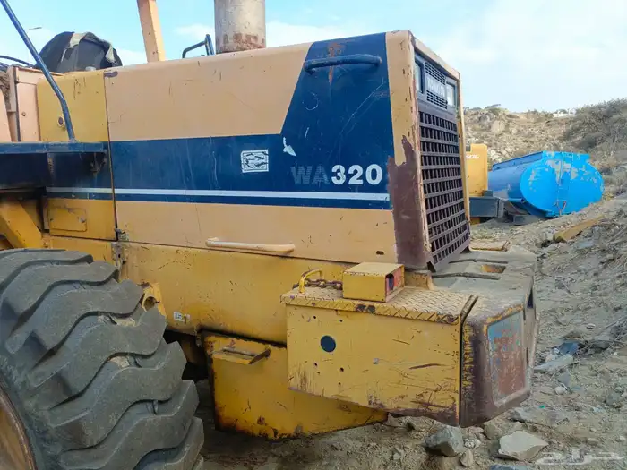 شيول كوماتسو 320 داش ون نظيف 3