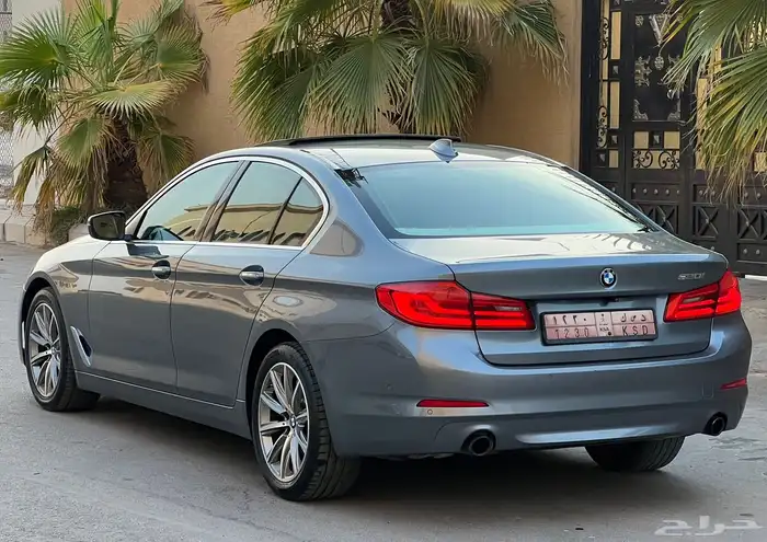 بي ام دبليو 520i 2018 (بحالة ممتازة) 8