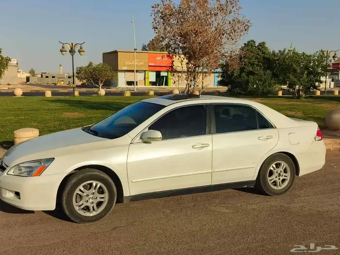 اكورد موديل 2007 8