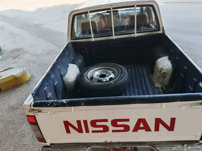 نيسان ددسن 2010 غمارتين 9