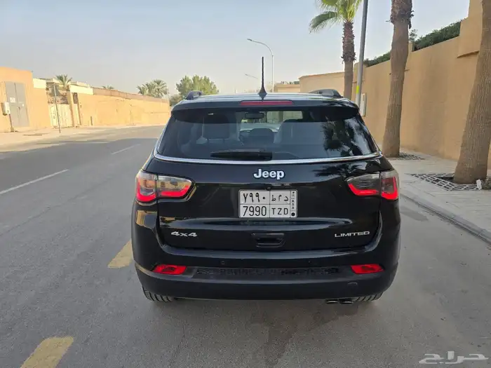 جيب كومباس موديل 2020 عداد 100 الف 3