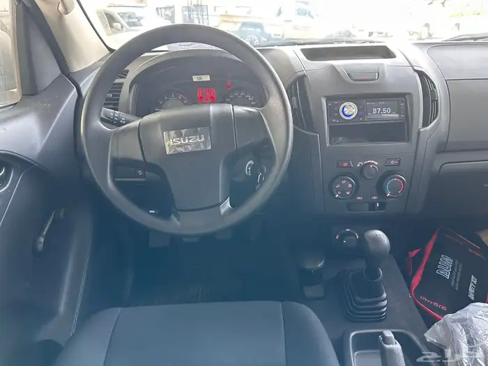 ايسوزو ديماكس غمارتين ديزل جير عادي دبل 2025 كاش وأقساط 7