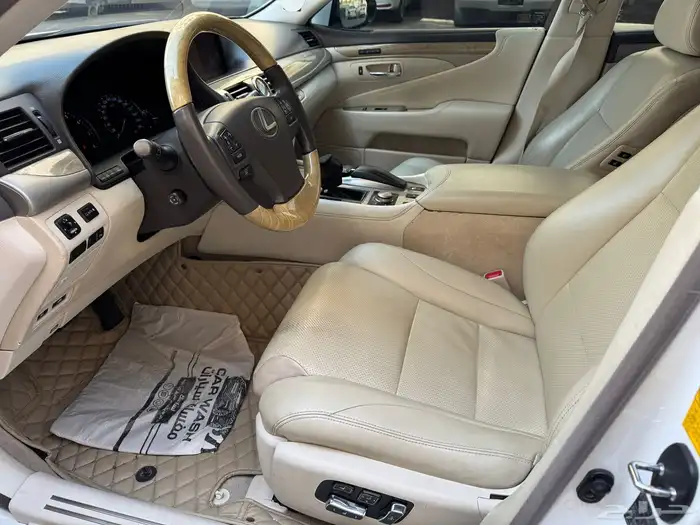 لكزس 2013 LS460 وكاله سعودي 37
