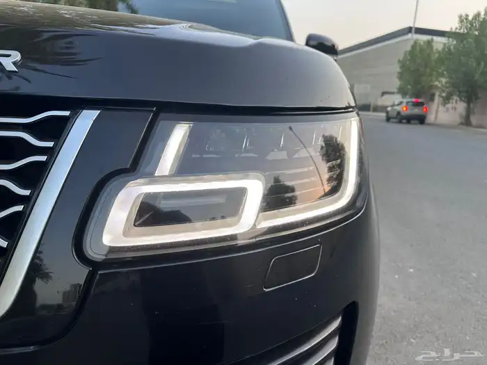 رنج روفر SE 2021 V8 3
