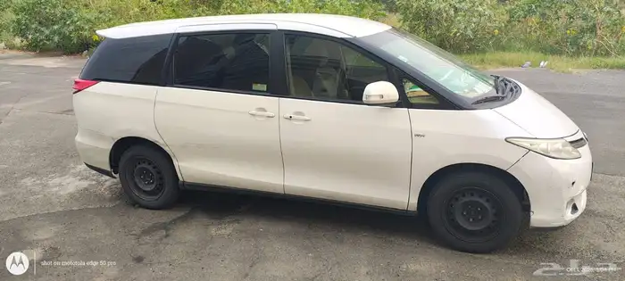 بريفيا تويوتا عائلية 2015 نظيف 3