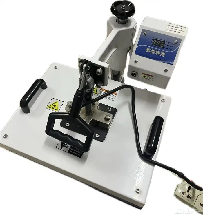 مكبس لطباعة الصور على الأكواب والأقمشة والدروع 0