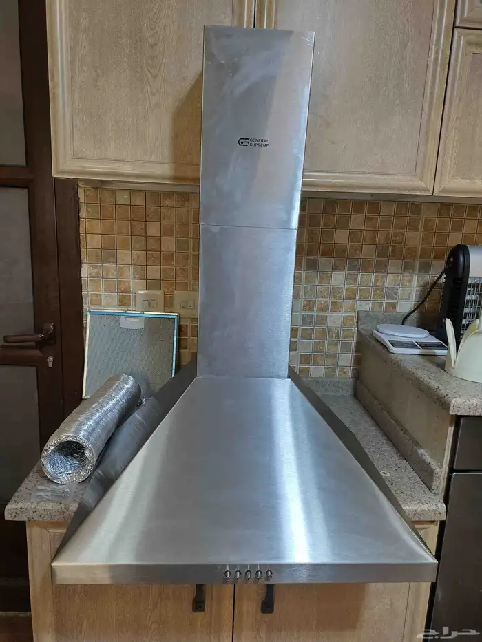 شفاط مطبخ ستنستيل هرمي مقاس عرض 60 صناعة تركي 0