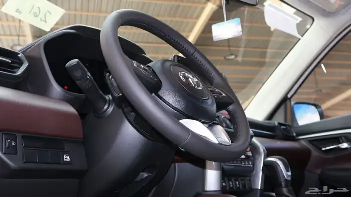 أوربان كروزر 2026 16