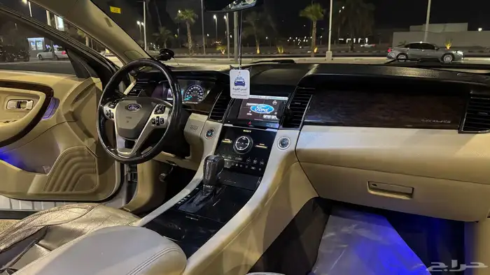 فورد تورس 2013 لمتيد 13