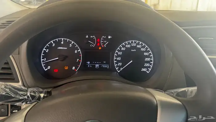 للبيع نيسان سنترا 2017 7