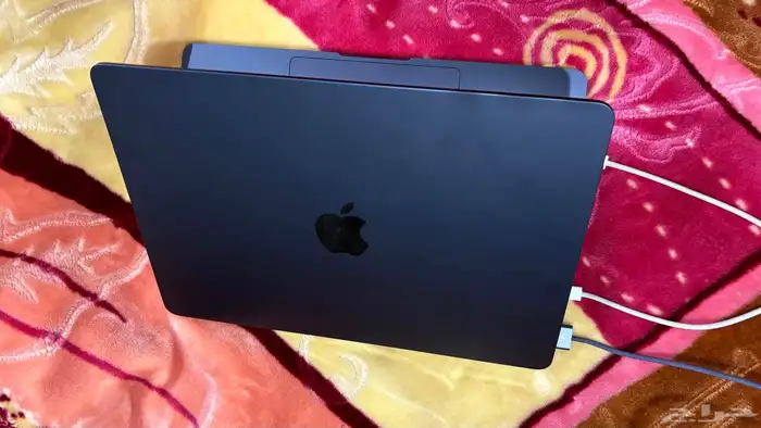 ماك بوك اير m2 4