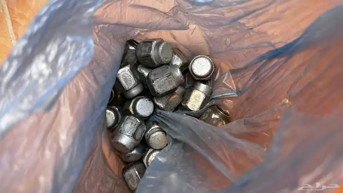 قطع غيار اغراض لاندكلوزر 98 2007 5