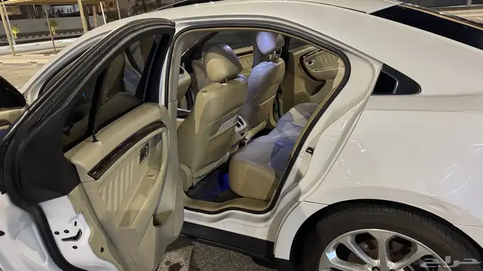 فورد تورس 2013 لمتيد 15