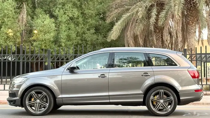 اودي Q7 Sline 2011 ( ممشى قليل ) 5
